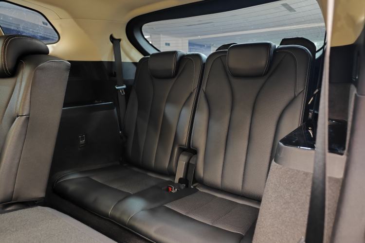 Used BYD Tang 2019 2.0T Automatic SmartConnect Luxury Edition 7 Seats China VI Standard
