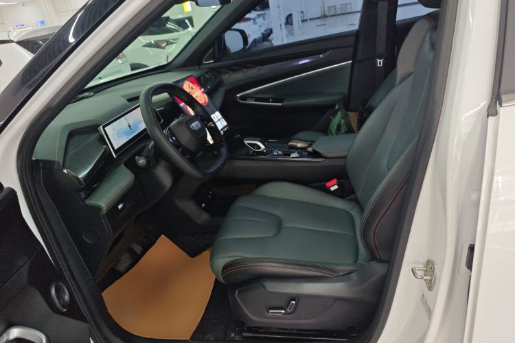 Used Geely Auto Emgrand X7 Sport 2024 1.5TD Smart Connect+ Left Front Seat