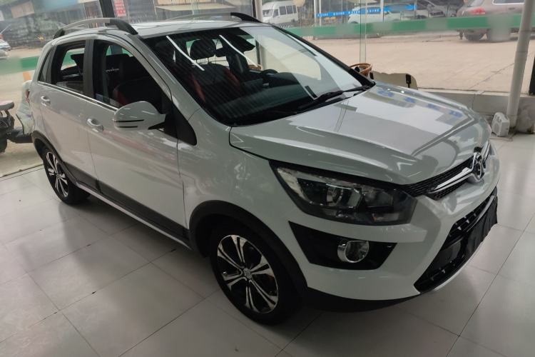Used BAIC Senova X25 2017 1.5L Automatic Elite Navigation Edition
