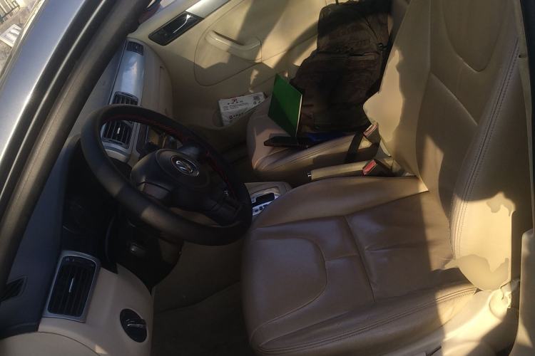 Used Volkswagen Bora 2011 1.6L Automatic Fashion Edition Left Front Seat