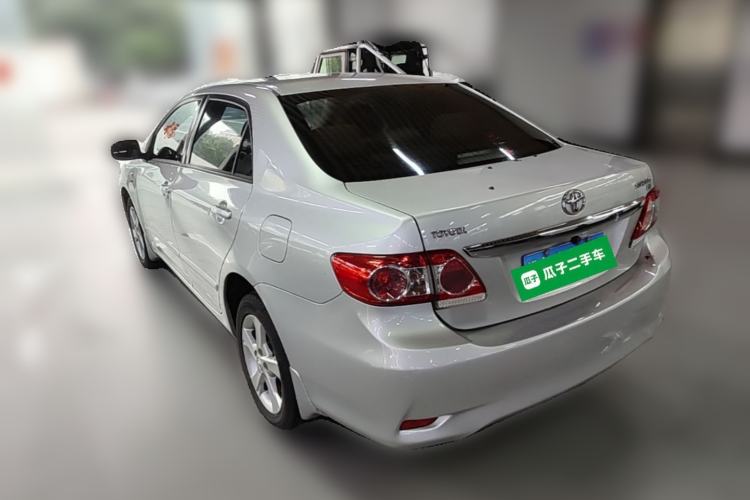 Used Toyota Corolla 2012 Luxurious Edition 1.8L CVT GL-i
