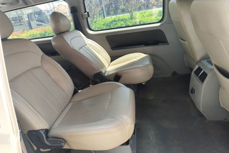 Used FORTHING Lingzhi 2018 M3L 1.6L 7-Seater Comfort Model
