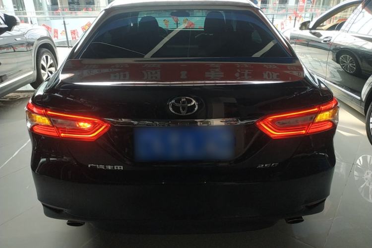 Used Toyota Camry 2019 Revised Version 2.5G Luxury Edition Rear