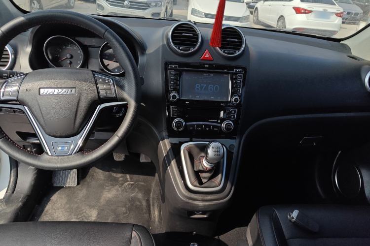 Used Haval H6 2016 Upgraded Model 1.5T Manual Two-Wheel Drive Elite Version