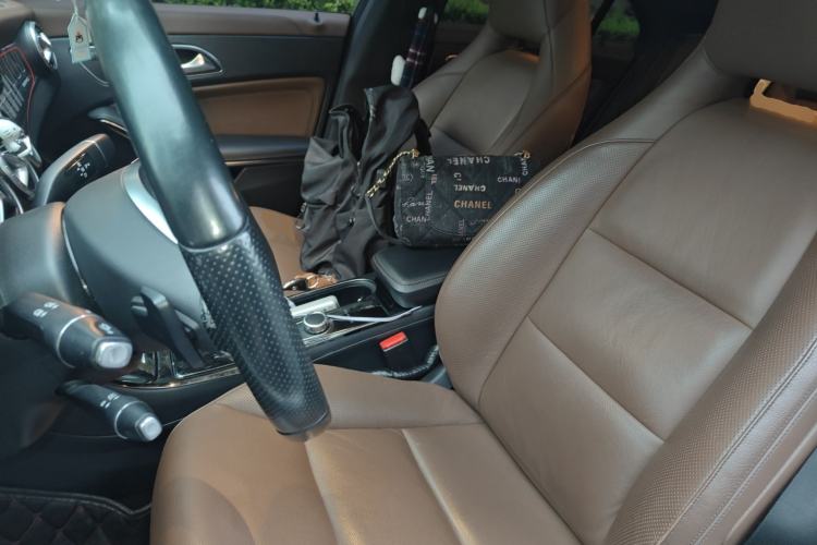 Used Mercedes-Benz CLA 2014 CLA 260 4MATIC Left Front Seat