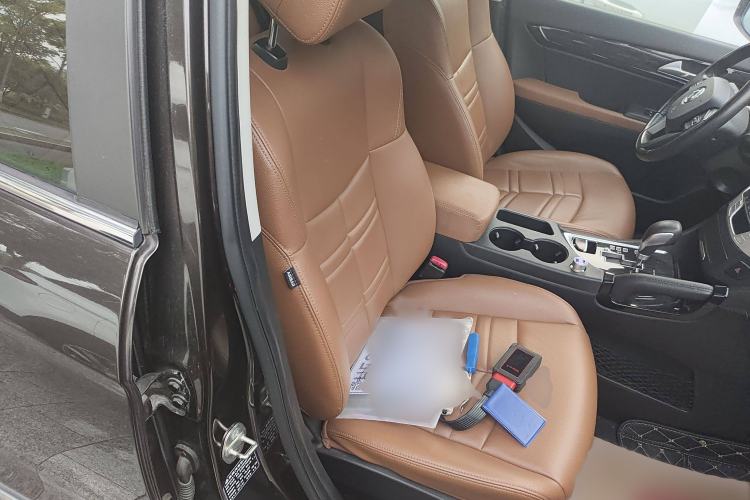 Used Dongfeng Fengdu MX5 2016 2.0L Automatic Flagship Edition