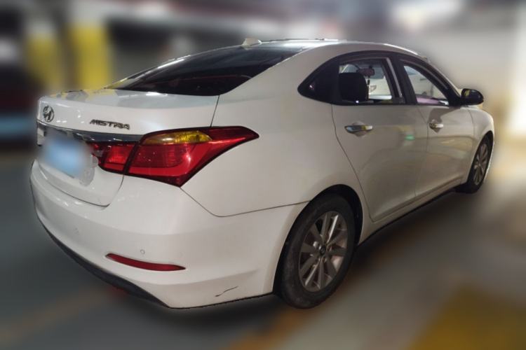 Used Hyundai Mistra 2014 1.8L Automatic Smart GLS
