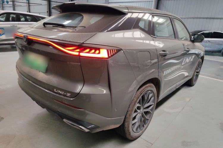 Used CHANGAN UNI-Z New Energy 2024 Blue Whale Smart Electric iDD 125km Excellence Model Rear Right 45 Deg