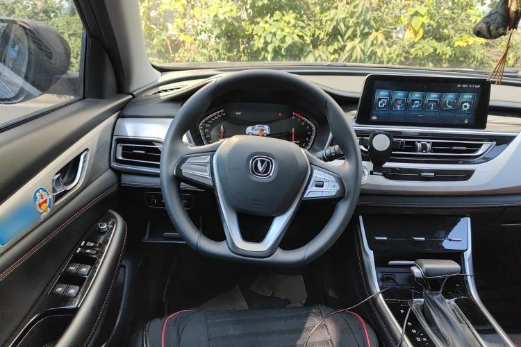 Used Changan CS75 2020 280T DCT Luxury Model China VI Standard