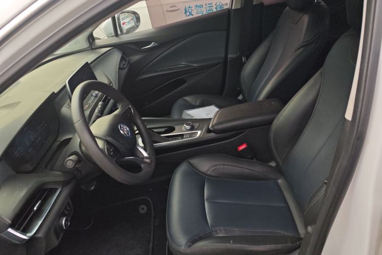 Used Buick Velite 6 2023 430km Range Commuter Version
