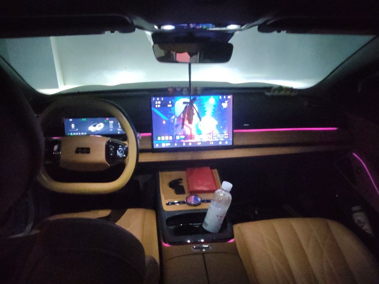 Geely Galaxy 8 2025 130km EM-i Prestige Edition — снимка 9