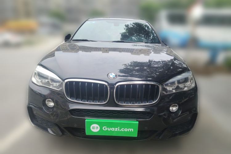 Used BMW X6  Front