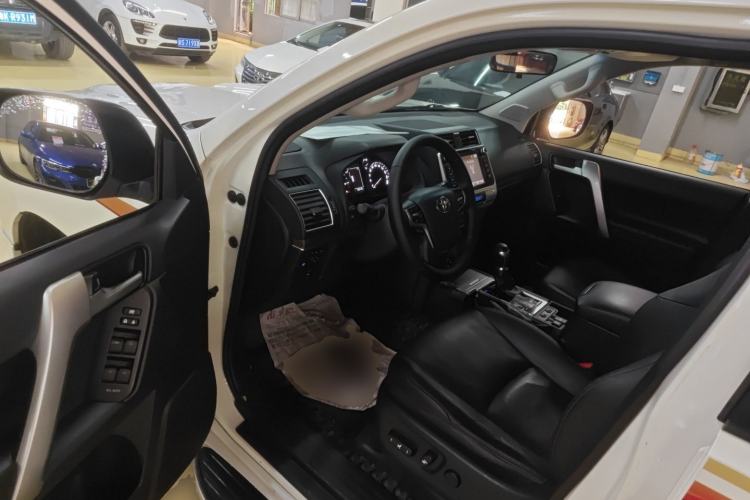 Used Toyota Prado 2019 3.5L Automatic TX-L Deluxe Edition with Rear-Mounted Spare Tire Driver Seat