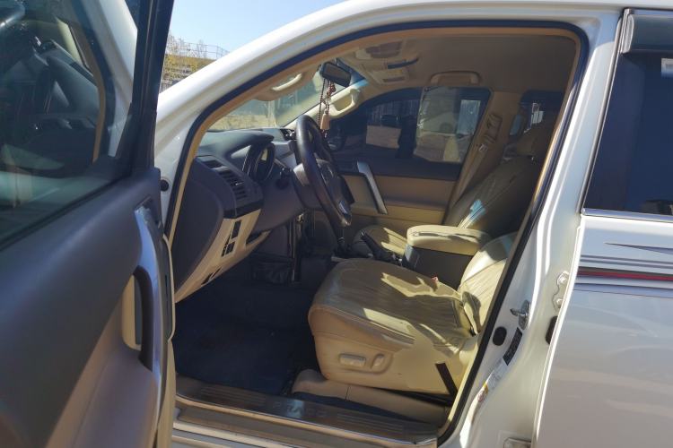 Used Toyota Prado 2014 2.7L Middle East Version Parallel Import