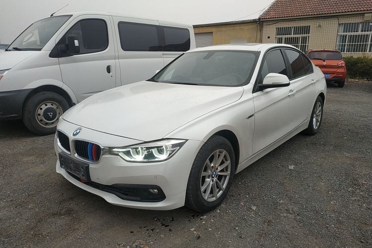 Used BMW 3 Series 2016 316i Fashion Model