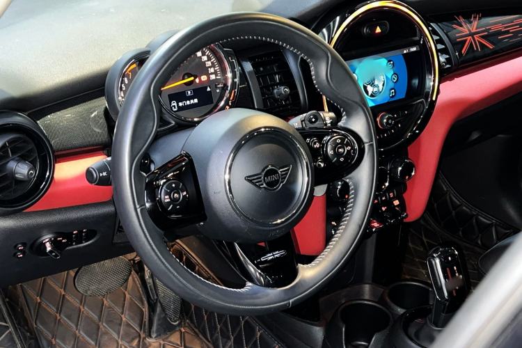 Used MINI 2019 2.0T COOPER S Artist Five-Door Edition Interior 1