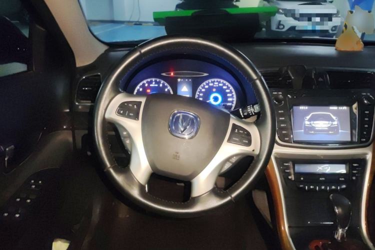 Used CHANGAN Raeton 2013 1.8T Automatic Flagship Model China IV Standard