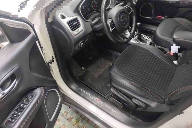Used Jeep Compass 2017 200T Automatic Family Edition