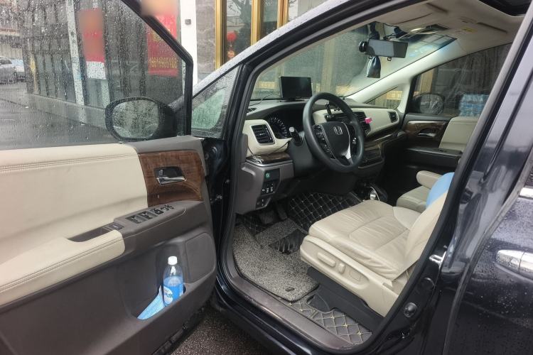 Used Honda Odyssey 2017 2.4L Luxury Edition Driver Seat