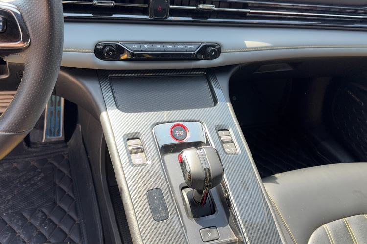 Used GAC Trumpchi EMPOW 2023 270T DCT J15 Version Audio And AC Panel