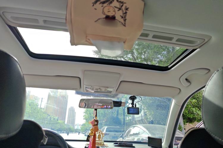 Used Volkswagen Gran Lavida 2013 1.6L Automatic Comfort Model