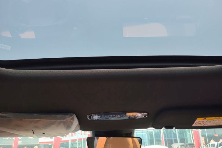 Used Geely Galaxy L7 2025 EM-i 115km Exploration Edition Headliner