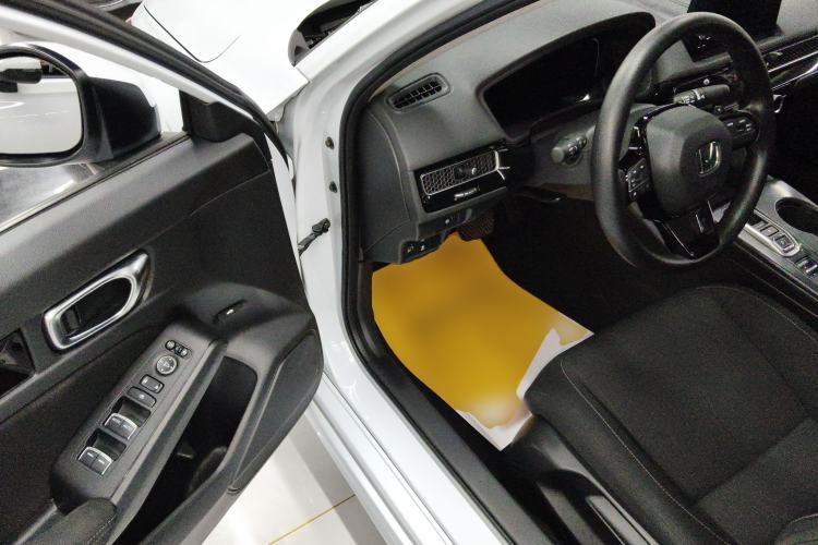 Used Honda Civic 2023 2.0L eHEV Pioneer Edition Driver Seat