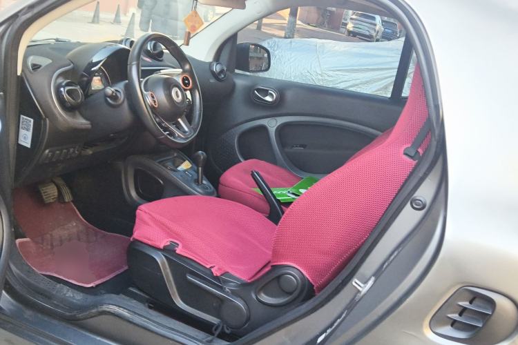 Used smart fortwo 2015 1.0L 52 kW Hardtop Passion Edition
