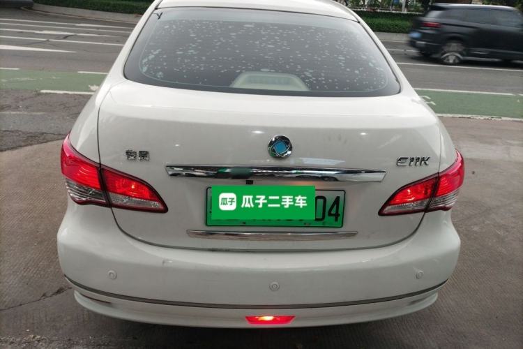 Used Dongfeng Junfeng E11K 2019 Standard Model