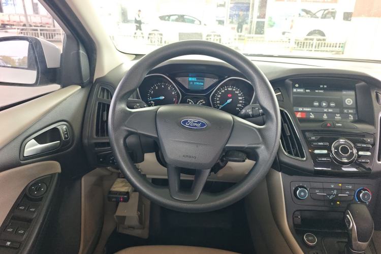 Used Ford Focus 2017 Sedan 1.6L Automatic Comfort Plus SmartDrive Edition
