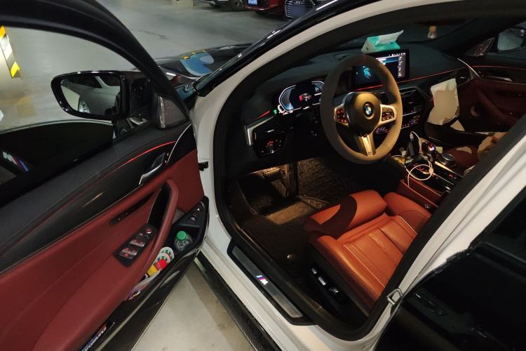 Used BMW 5 Series New Energy 2021 535Le Pioneer Edition M Sport Package Driver Seat