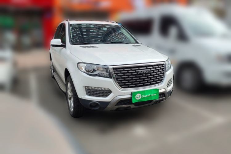 Used Haval H8 2017 2.0T Gasoline 4x4 Smart Enjoyment Version Front Right 45 Deg