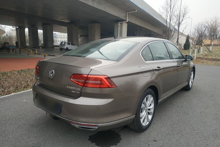 Used Volkswagen Magotan 2017 380TSI DSG Luxury Model