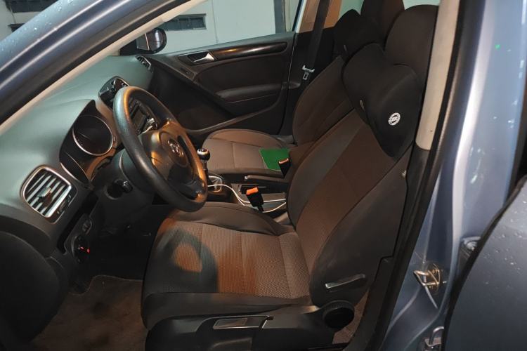 Used Volkswagen Golf 2010 1.4 TSI Manual Comfort Model Left Front Seat