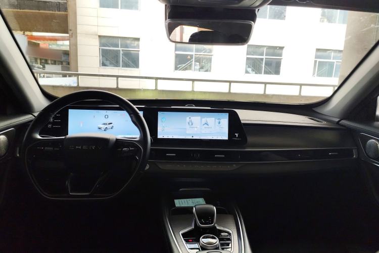 Used Chery Tiggo 8 PRO 2024 Champion Edition 290T Two-Wheel Drive Shining Version 5 Seats