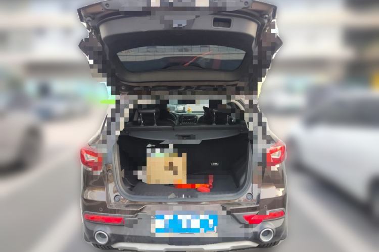 Used GAC Trumpchi GS3 2017 150N Automatic Elite Edition Trunk