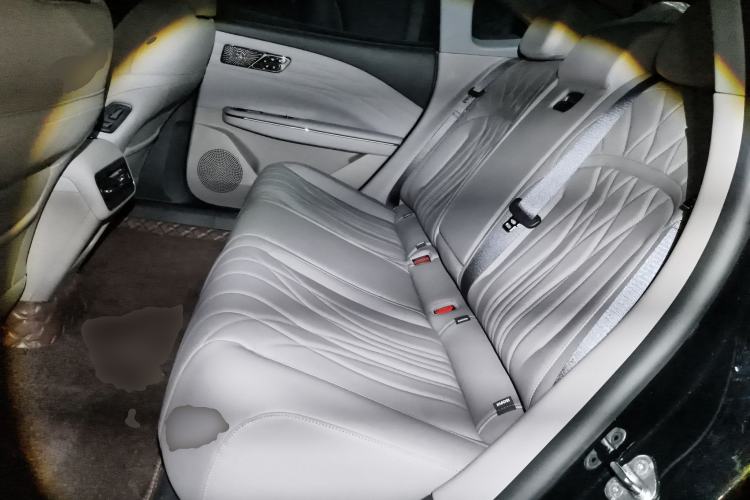 Used Geely Galaxy Galaxy 8 2025 130km EM-i Deluxe Edition
