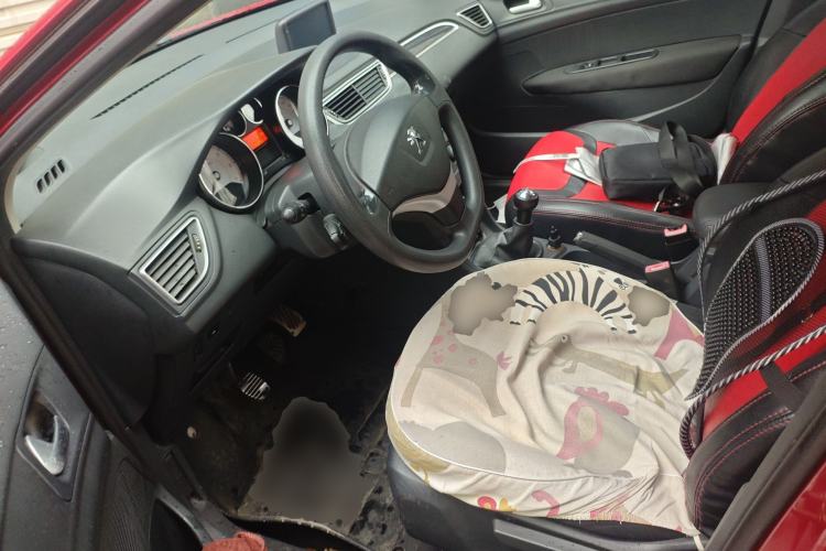 Used Peugeot 308 2012 1.6L Manual YouShang Edition
