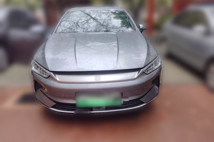 Used BYD Qin PLUS 2024 Honor Edition EV 510KM Beyond Model Front