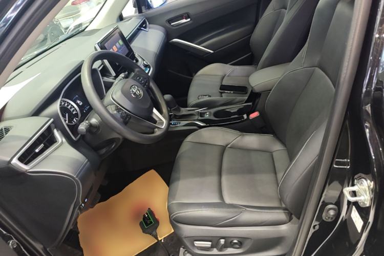 Used Toyota FRONTLANDER 2022 2.0L CVT Luxury Edition
