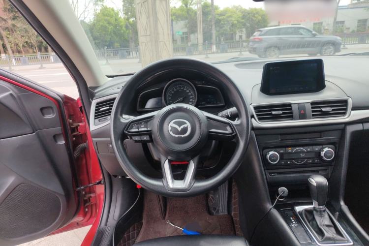 Used Mazda 3 Axela 2017 Sedan 1.5L Automatic Luxury Model Emission Standard China V