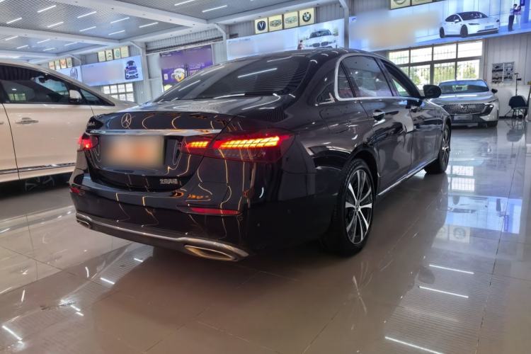 Used Mercedes-Benz E-Class New Energy 2023 E 350 e L Plug-in Hybrid Sedan Rear Right 45 Deg
