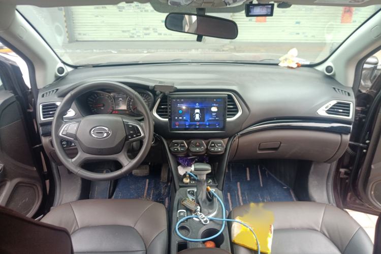 Used GAC Trumpchi GS4 2017 235T Automatic Two-Wheel Drive Elite Edition Interior 2
