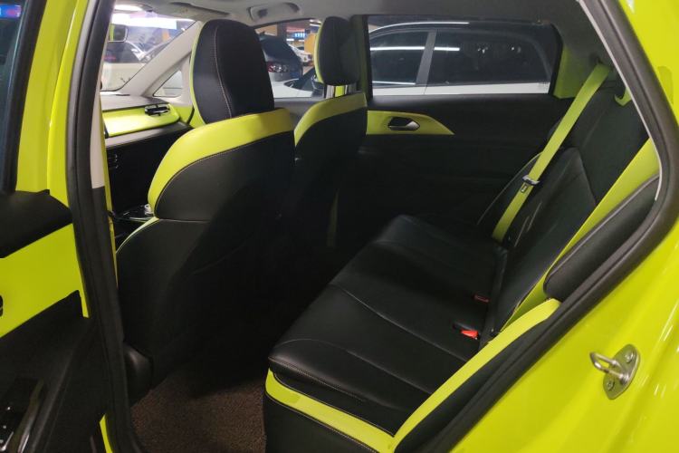 Used Geometry E Firefly 2022 401KM Lightning Tiger 4-Seater
