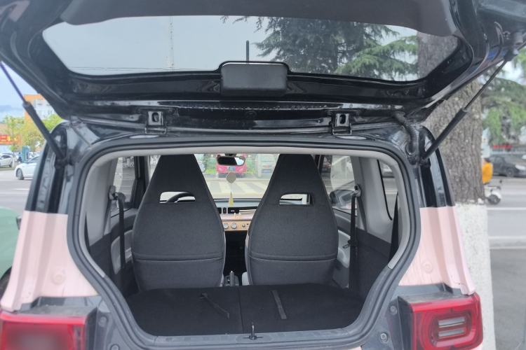 Used Wuling Hongguang MINIEV 2021 Macaron Fashion Model Lithium Iron Phosphate Trunk