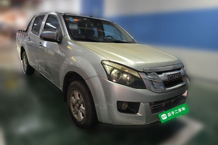 Used Isuzu D-MAX 2015 2.5T Two-Wheel Drive Manual Base Version 4JK1

