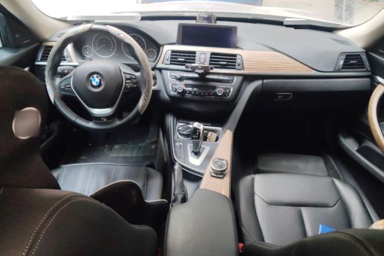 Used BMW 3 Series GT 2013 320i Sport Design Package
