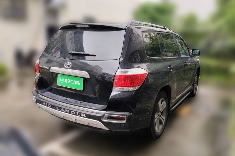 Used Toyota Highlander 2012 2.7L Two-Wheel Drive 7-Seater Luxury Edition Rear Right 45 Deg