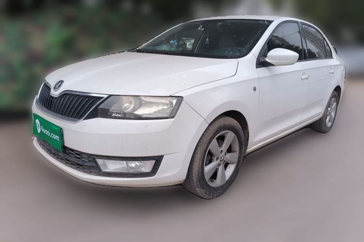 Used Skoda Rapid 2013 1.6L Manual Smart Selection Model