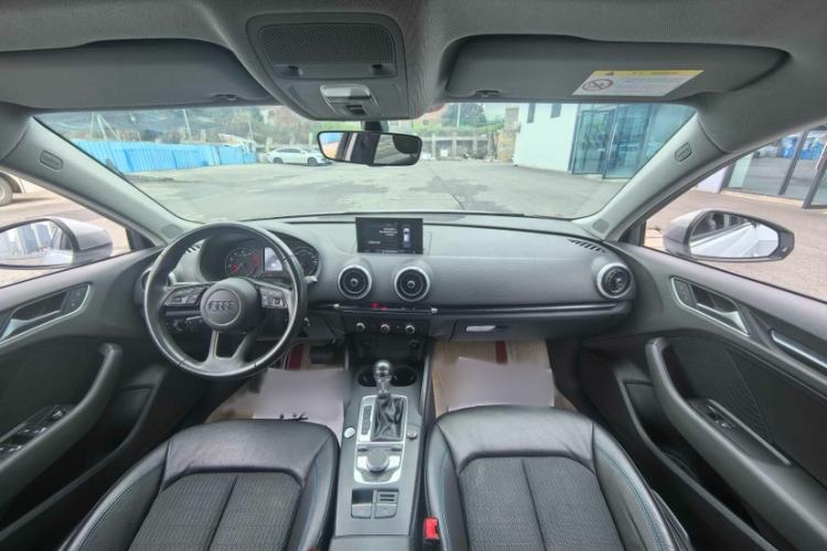 Used Audi A3 2020 Sportback 35 TFSI Fashion Edition China VI Emission Standard Interior 1